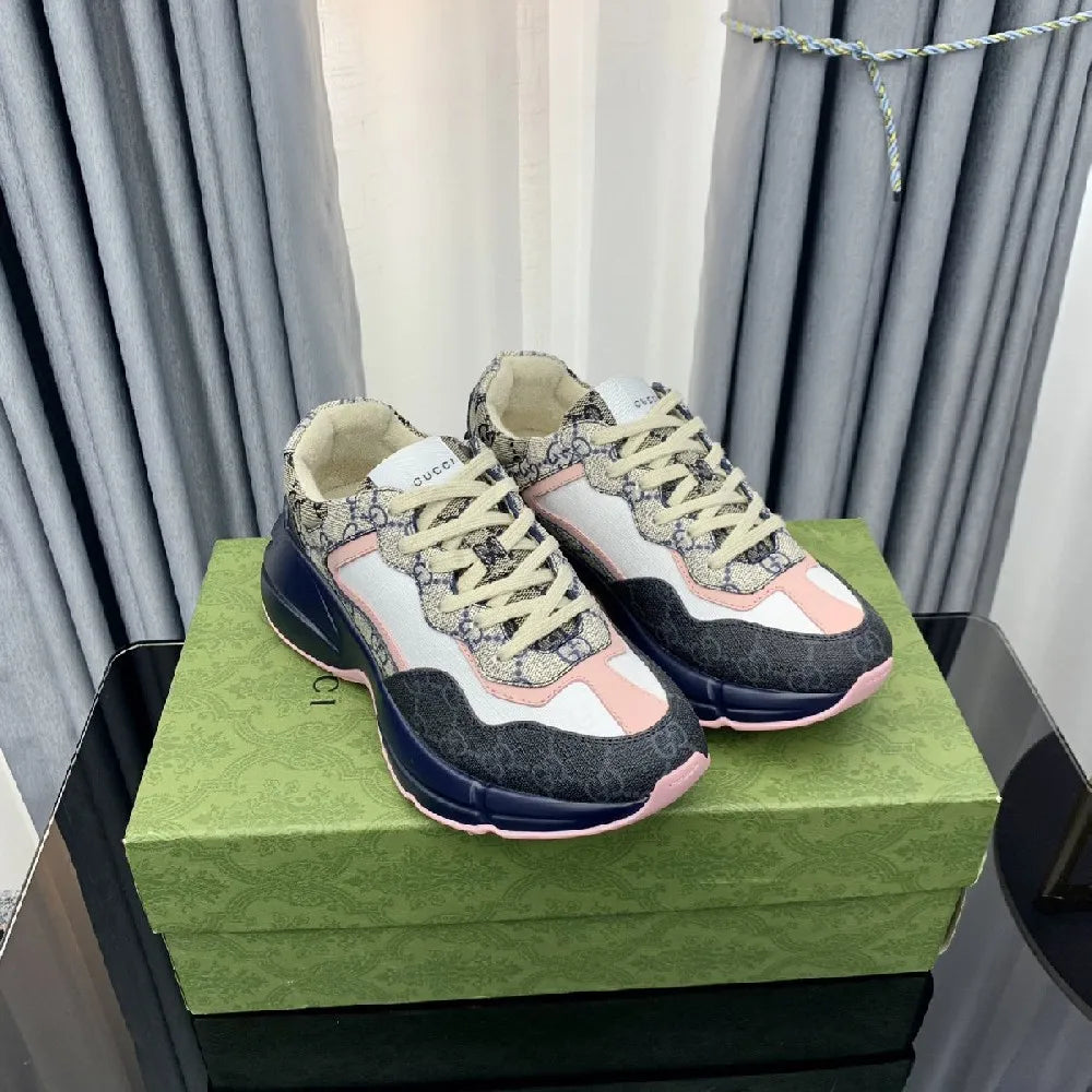 Sneakers V118
