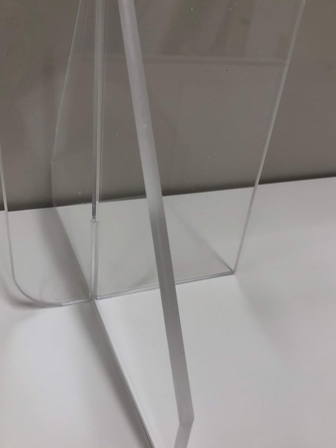 Plastic Protection Barrier with Cutout Q433