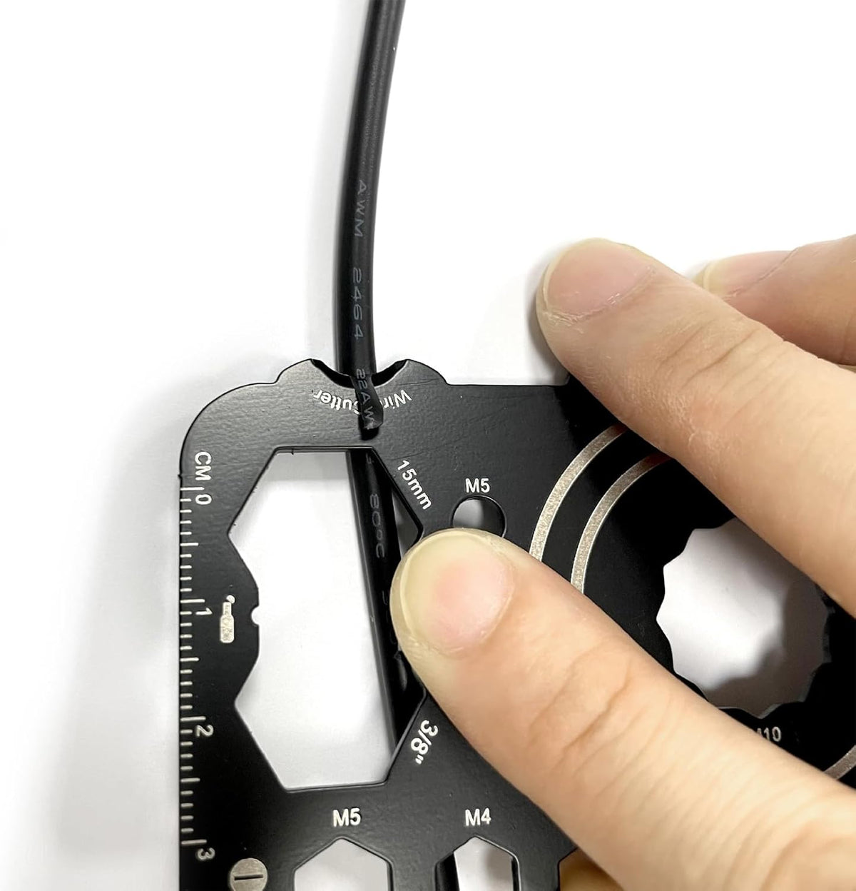 Outdoor Survival Card Multitool N73371