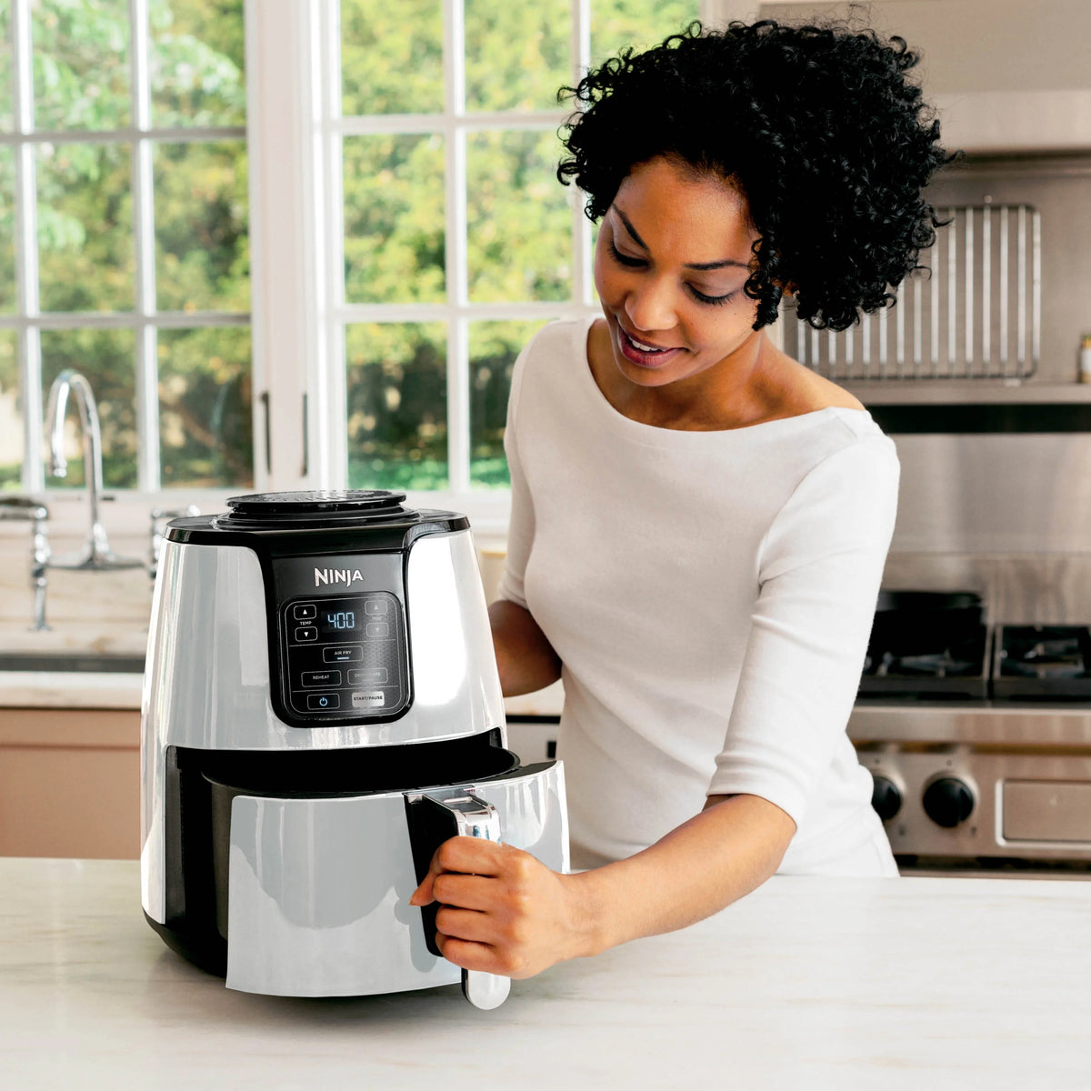 Black 4QT Air Fryer X3148