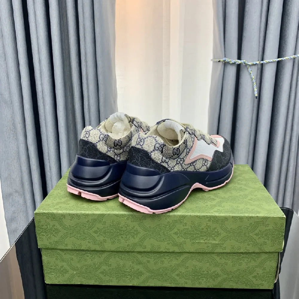 Sneakers V118