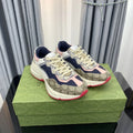 Sneakers V118
