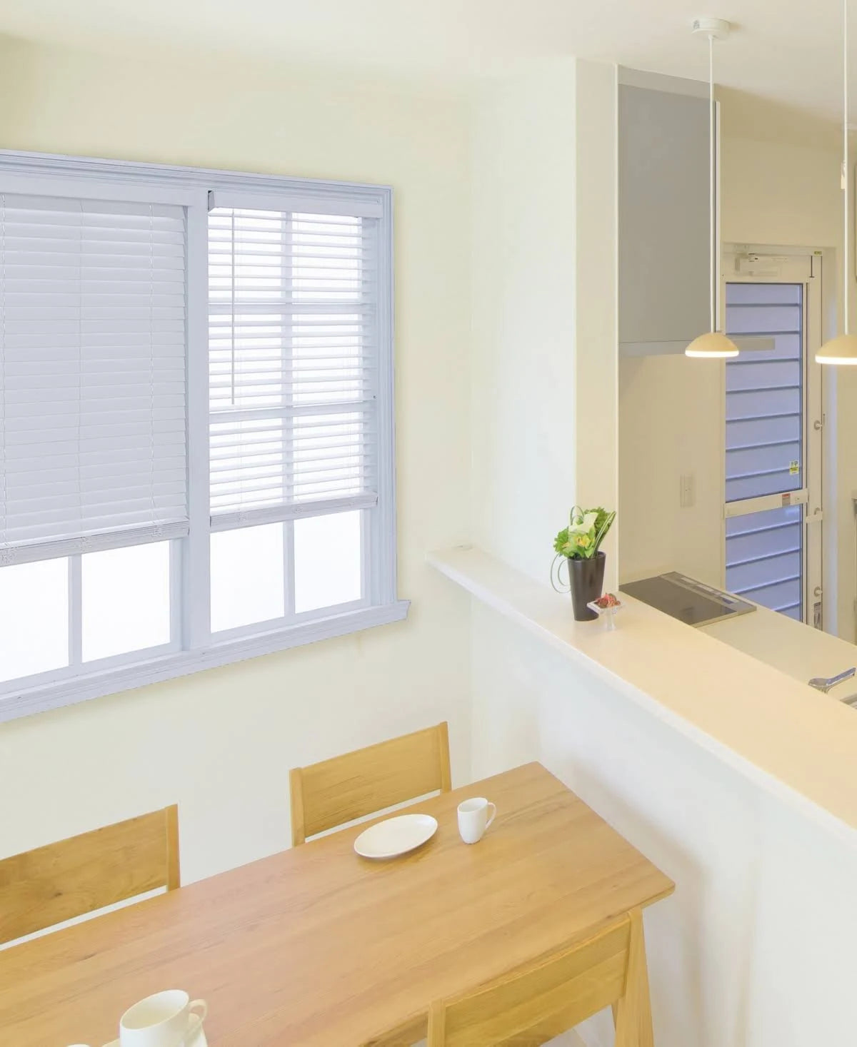 2in. Cordless Faux Wood Blinds White D5016