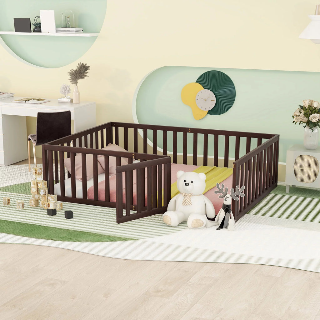 Full Size Wood Daybed Frame with Fence E804433