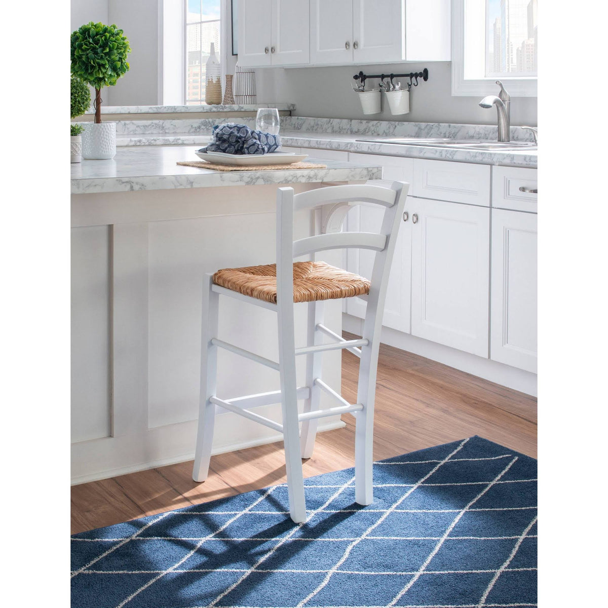 White 2-Piece Counter Stool Set T374