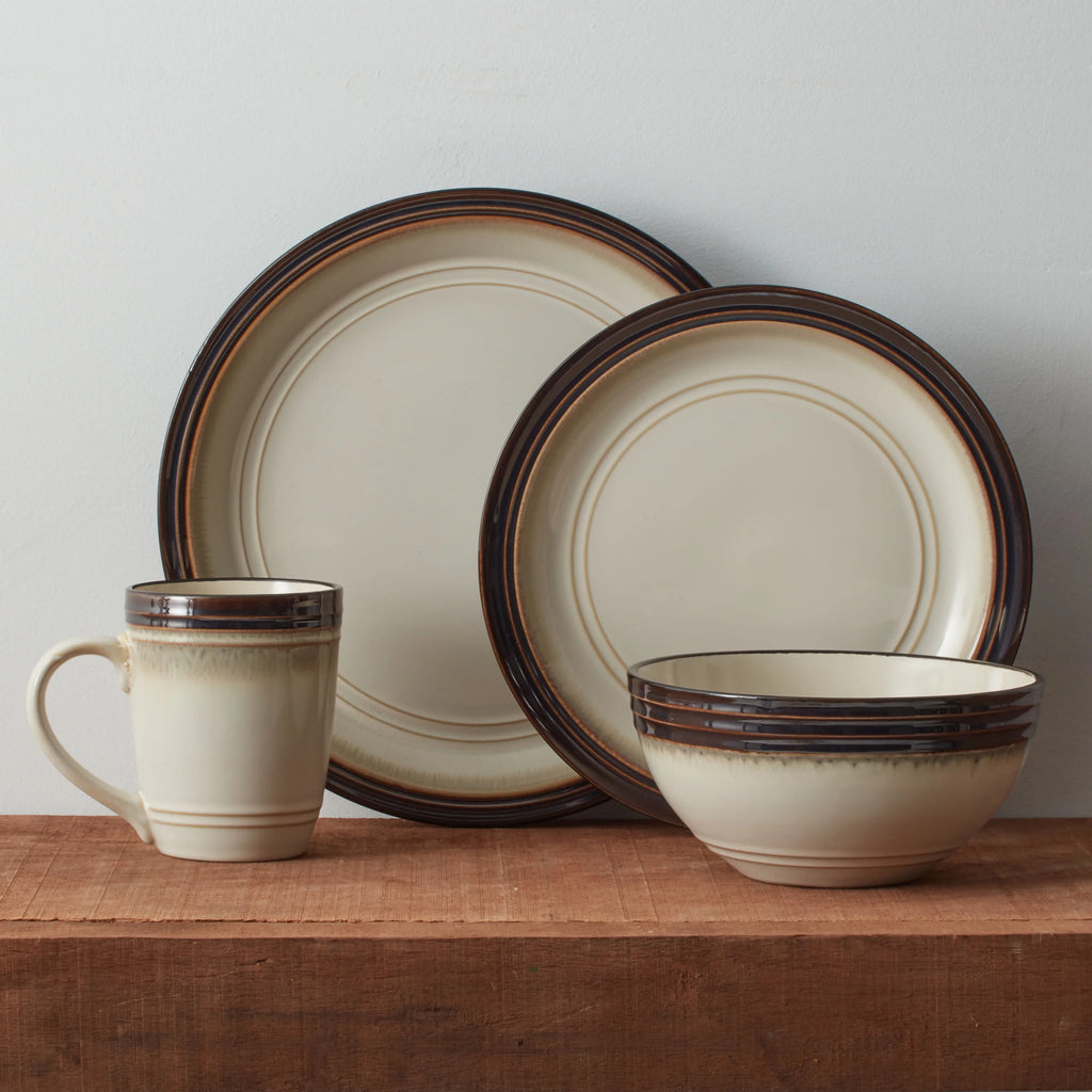 16-Piece Dinnerware Set T148200