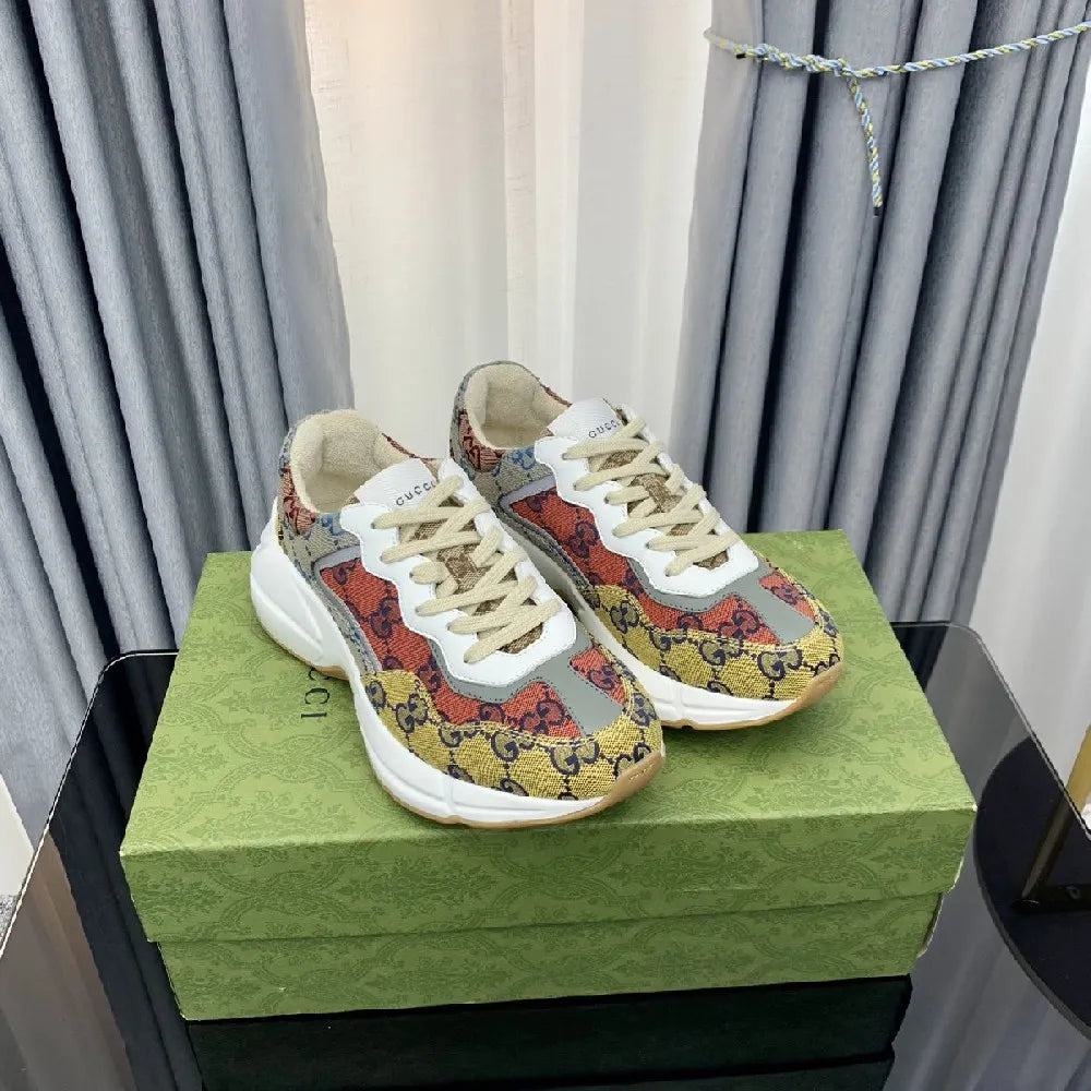 Sneakers V118