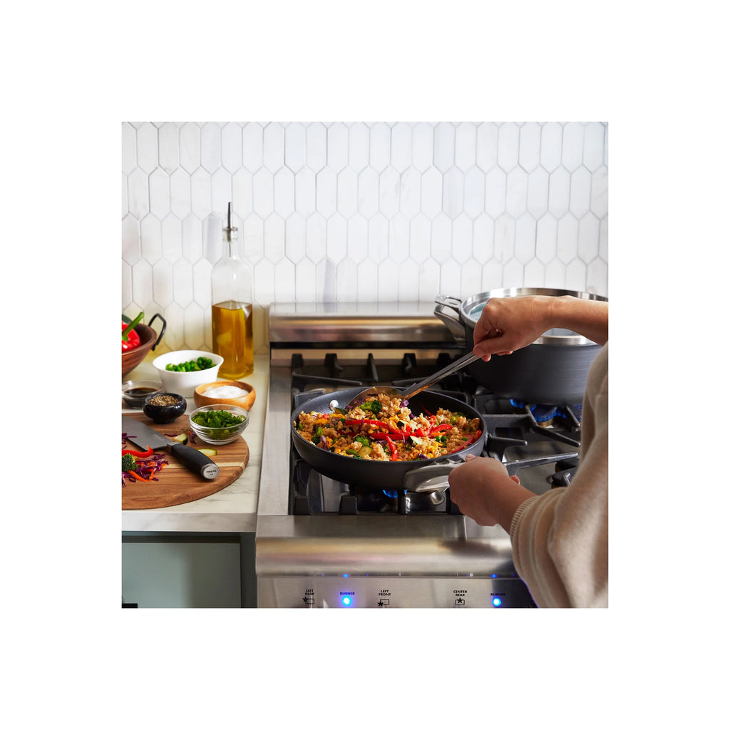 12-Quart Nonstick Stock Pot with Lid Z45564