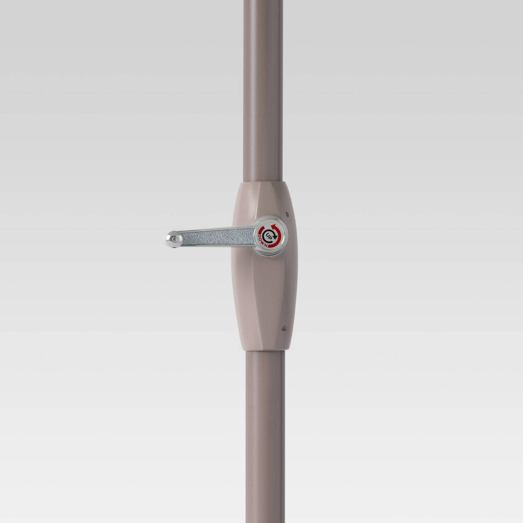 Red/Tan Round Patio Umbrella S994